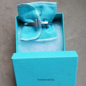 TIFFANY Square T Bracelet